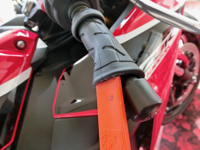 CBR1000RRグリップヒーター取付14