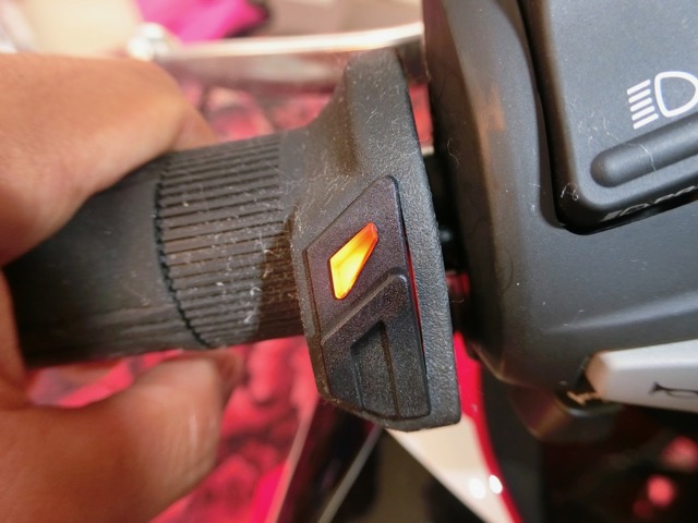 CBR1000RRグリップヒーター取付24